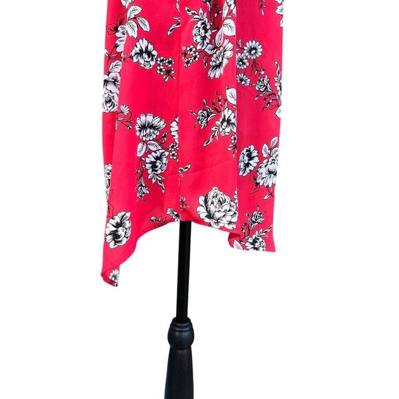 TORRID 00 (size 10) Georgette keyhole tank.  Women’s coral tank - Picture 7 of 7